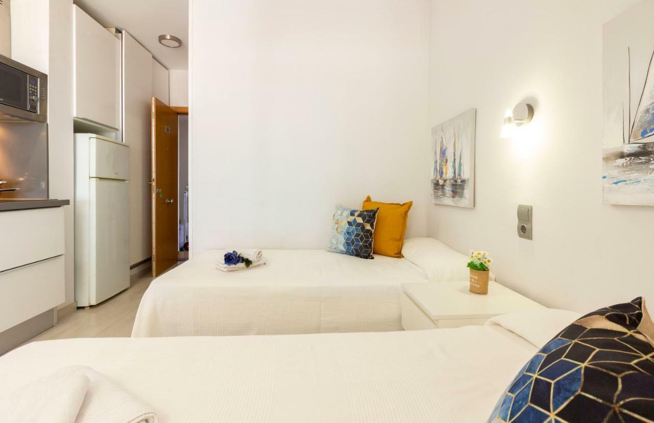 Apartamentos Internacional Arysal Cambrils Bagian luar foto