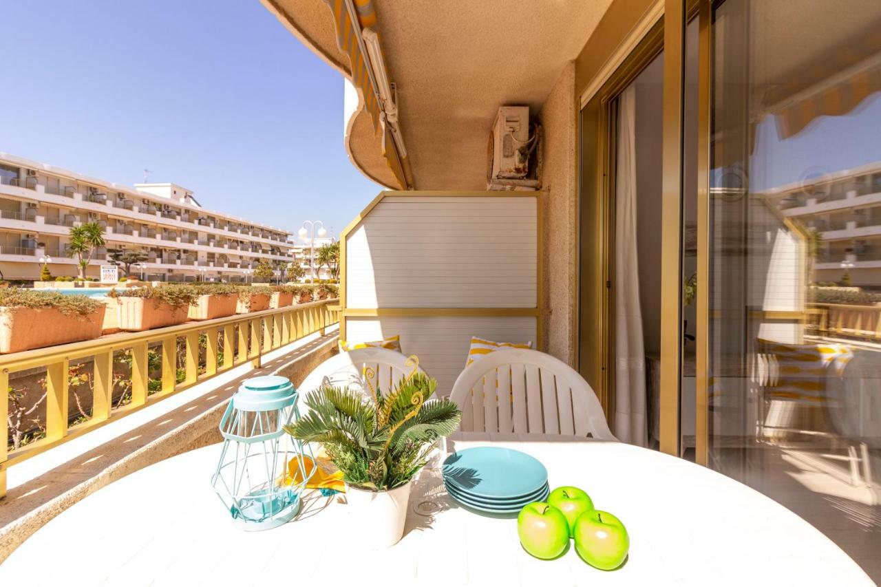 Apartamentos Internacional Arysal Cambrils Bagian luar foto