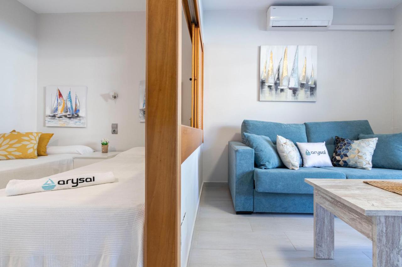 Apartamentos Internacional Arysal Cambrils Bagian luar foto